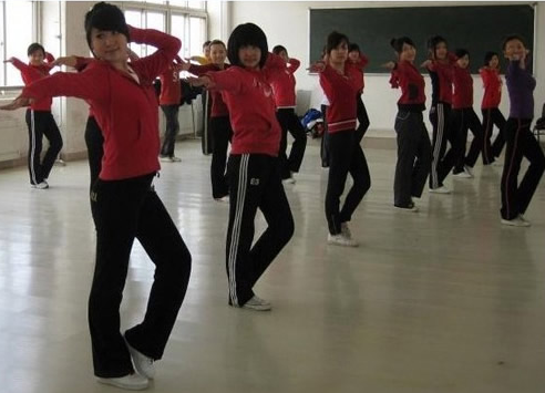 四川幼師學校官方網站,成都幼師,四川師范幼師學校